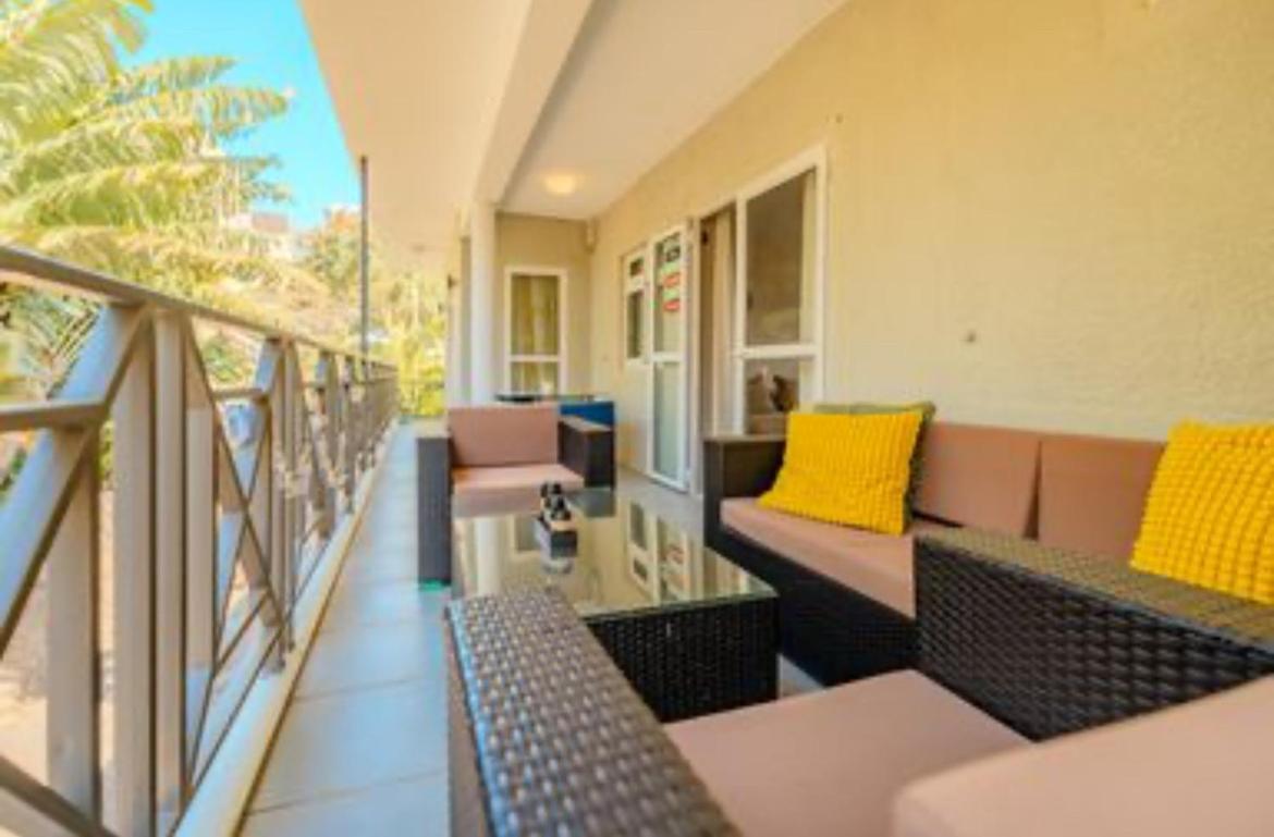 Pereybere Beach Paradise 4 Bedroom Apt Extérieur photo